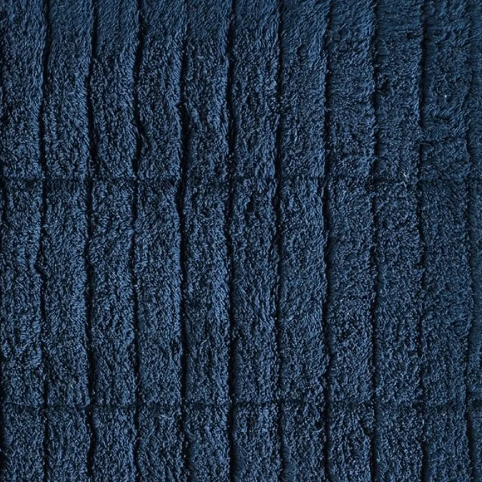 Baderomsmatte Tiles mørkeblå 80 x 50 cm