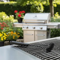 Grillsett presse + børste
