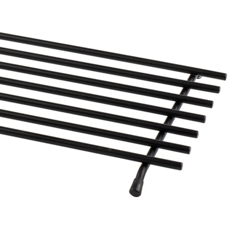 Gryterist 50 x 24 cm sort med sklisikre føtter
