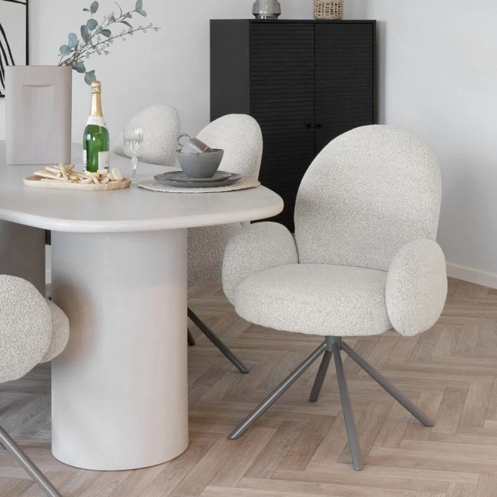 Lana dreibar spisestol med armlener sand