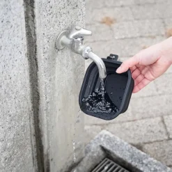 Matskål for kjæledyr sort