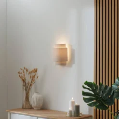 Nahel vegglampe beige i lin og stål 27 cm