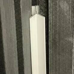 2-pk Innvendig hjørnelister 122 cm