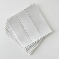 8-pk Katja lys grå selvklebende fliser