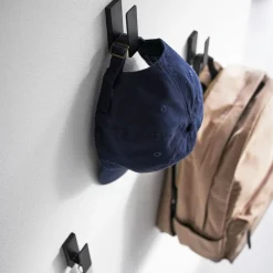 3-pk veggkroker i metall sort