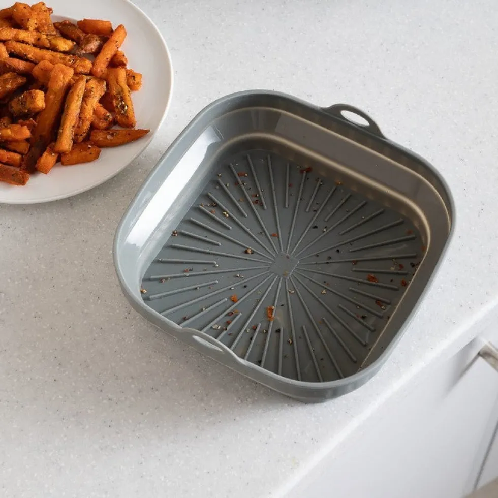 Sammenleggbart innlegg til airfryer i silikon 22 x 22 cm