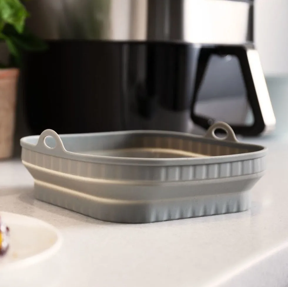 Sammenleggbart innlegg til airfryer i silikon 22 x 22 cm