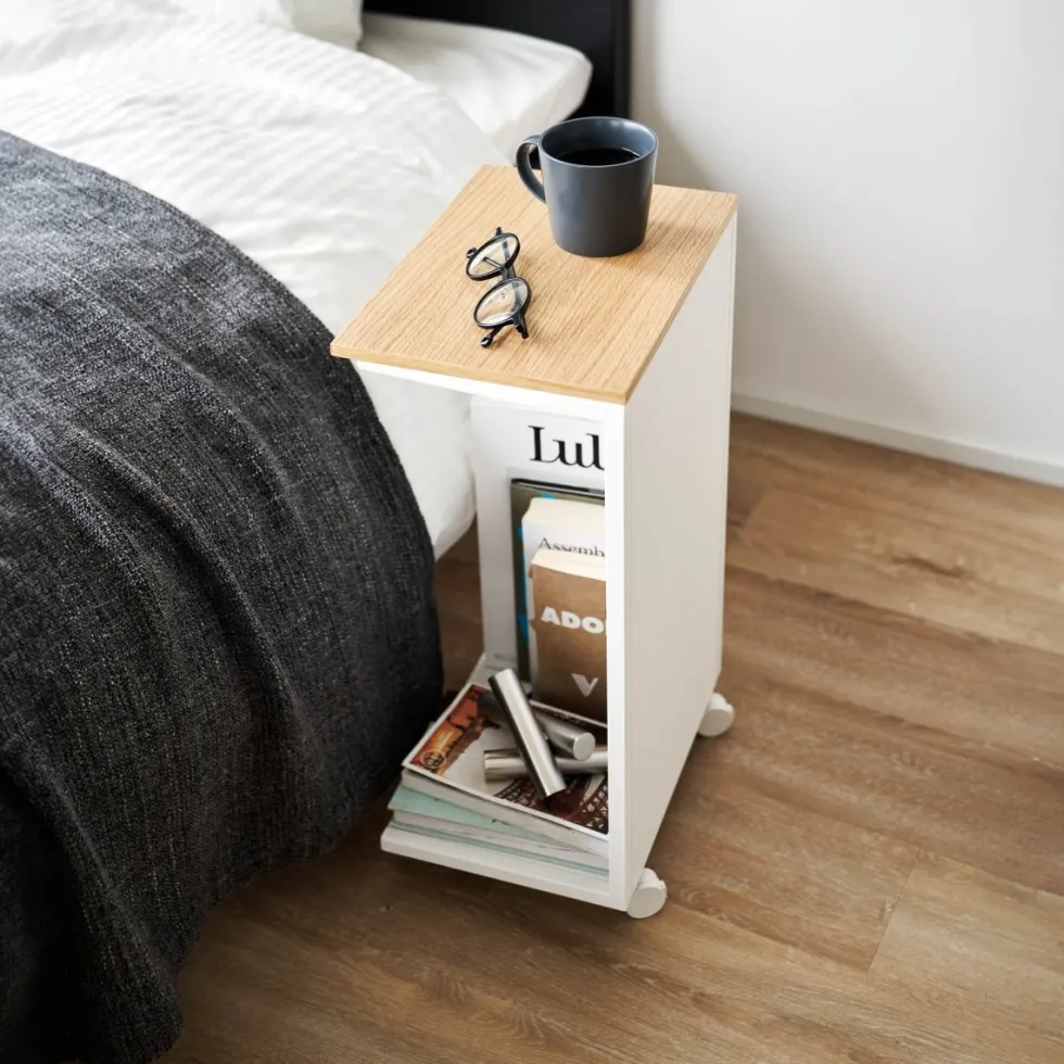 Sidebord med treplate og hjul hvit 55 x 31 cm