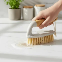 Skrubbebørste med bambushåndtak 14,5 cm