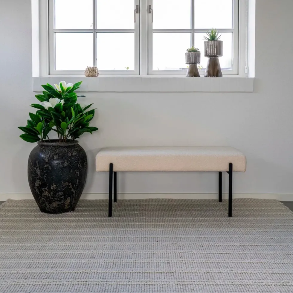 Swindon benk bouclé hvit 100 cm