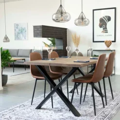 Toulon spisebord røkt eik 140 cm