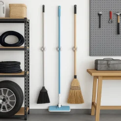 Vegghengt moppeholder